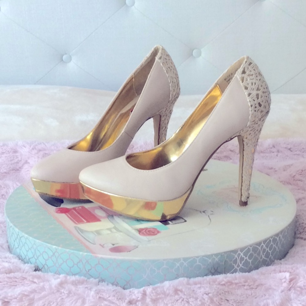 Unlisted Block List UM Heels- Nude Gold
